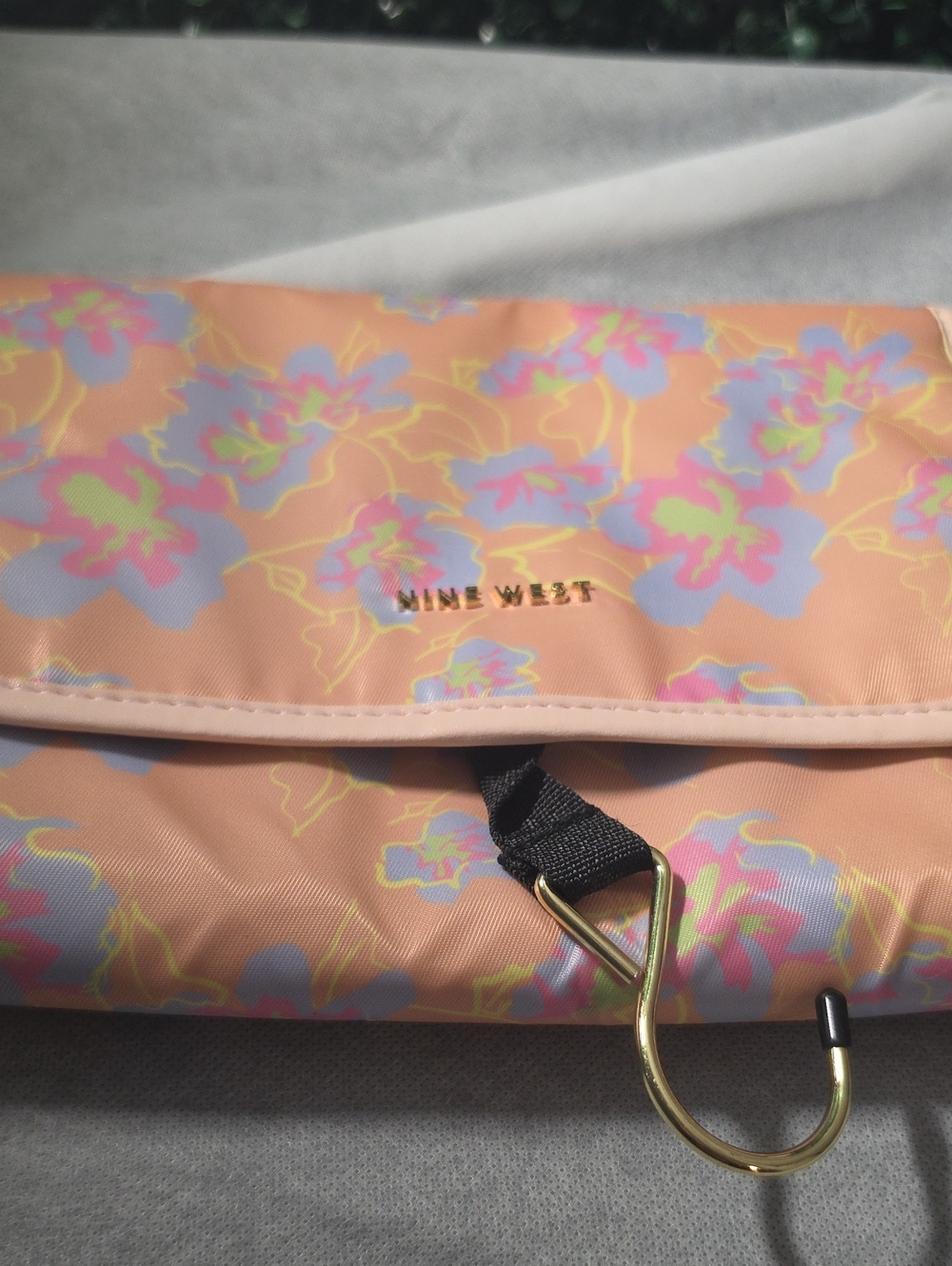 Nine West Travel Organizer